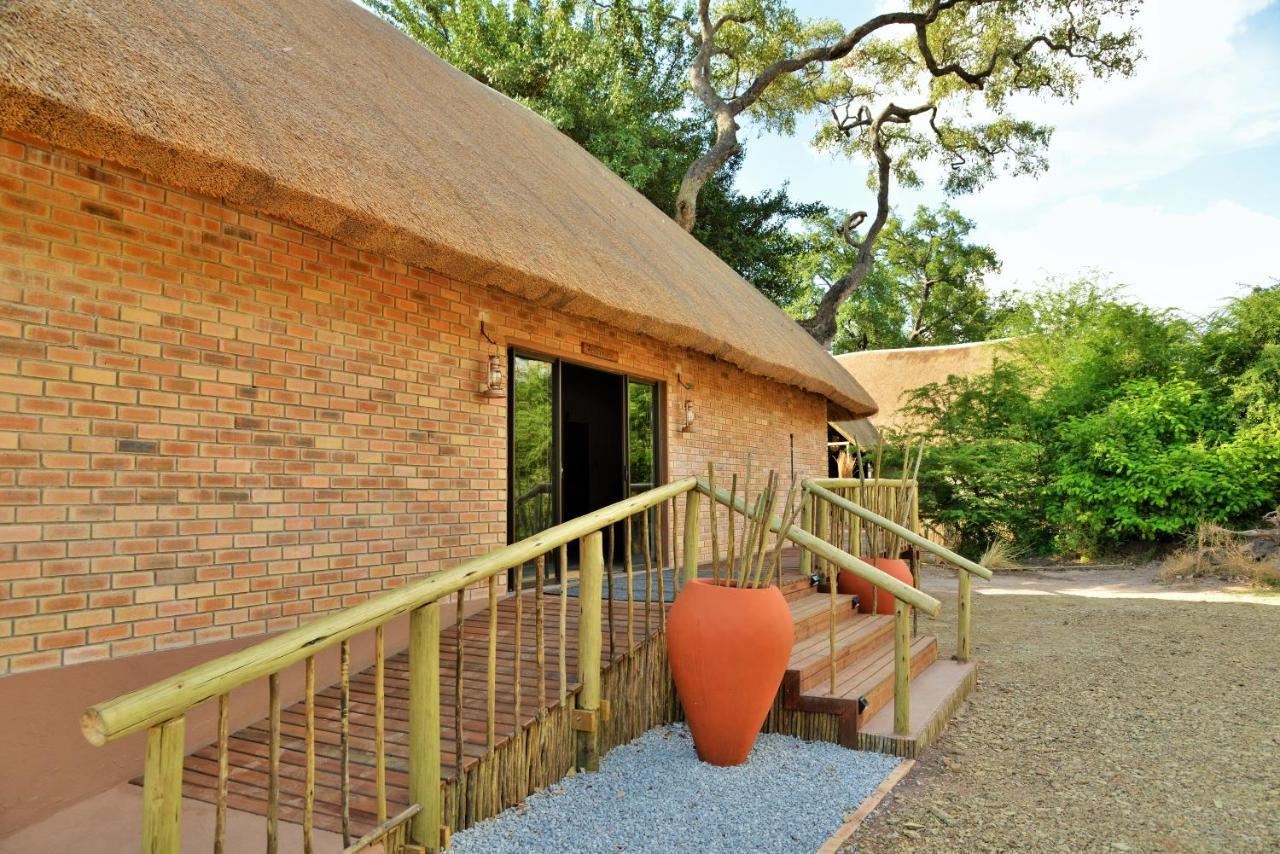Hotel Jackalberry Chobe Kasane Exterior foto